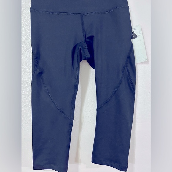 Layer 8 Black Capri Workout Pants Sz XS AWESOME 😎 - Picture 5 of 8